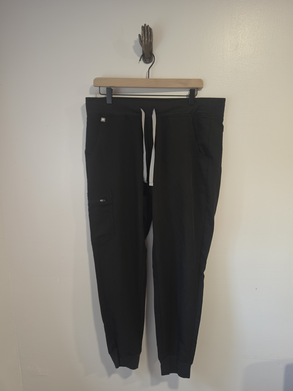 Figs Women's Zamora Black Jogger Scrub Pants with Light Gray Drawstrings Size L